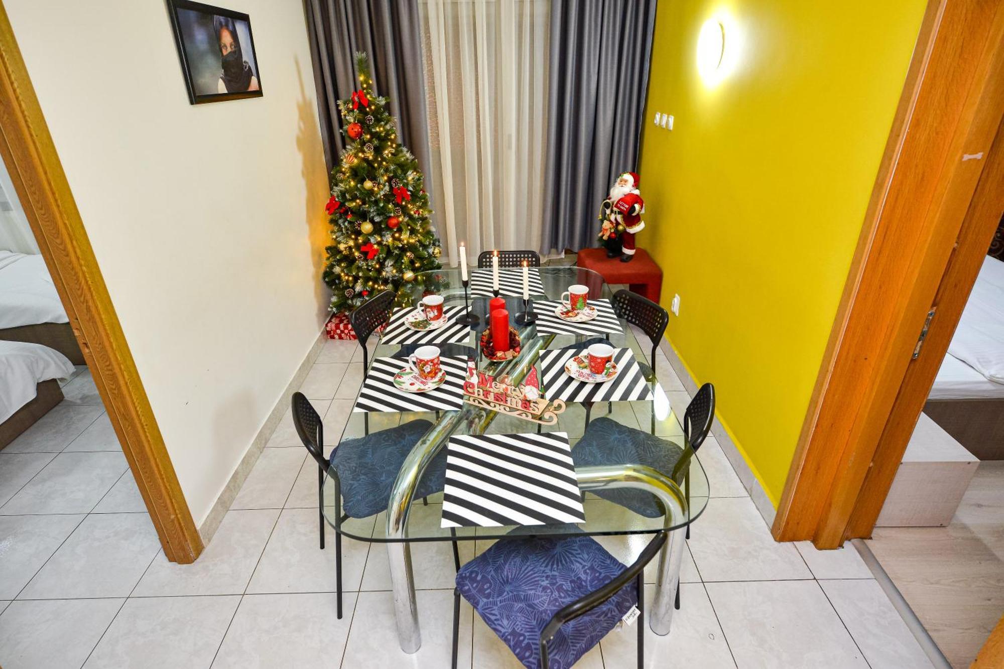 The Lincoln Suites - Central Shabbat Friendly Apartments Bucareste Exterior foto