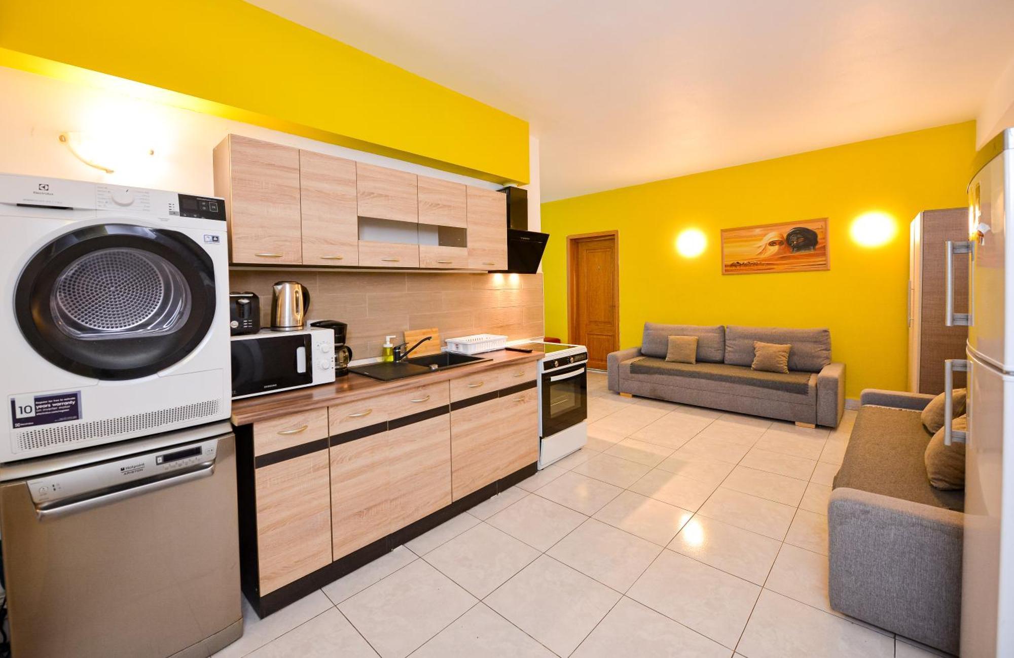 The Lincoln Suites - Central Shabbat Friendly Apartments Bucareste Exterior foto